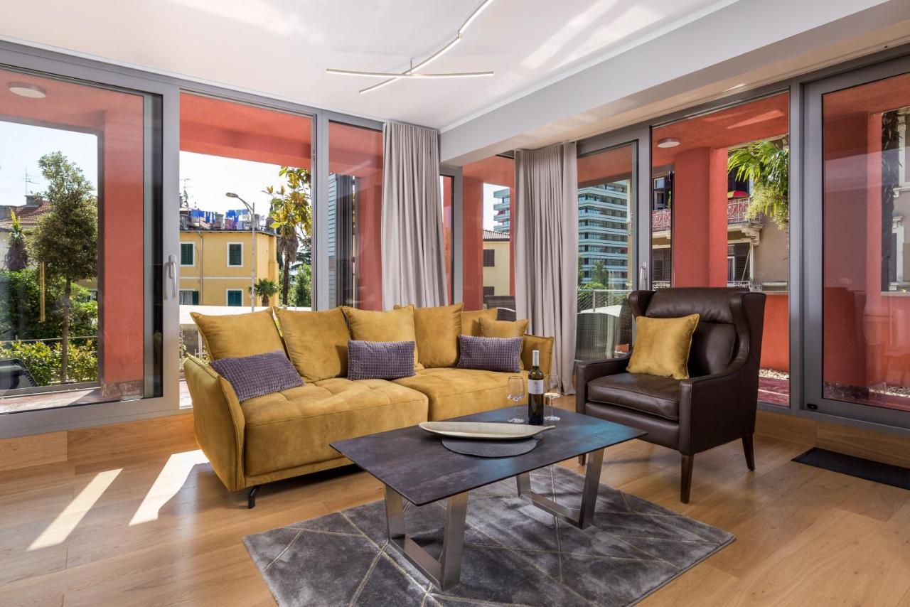 Luxury City Center Apartment -50M To The Sea Opatija Exterior foto